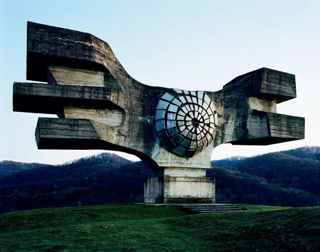 Explore several monumental sculptures built during the Yugoslav era, known as “Spomeniks,” designed to honour anti-fascist resistance and WWII events.