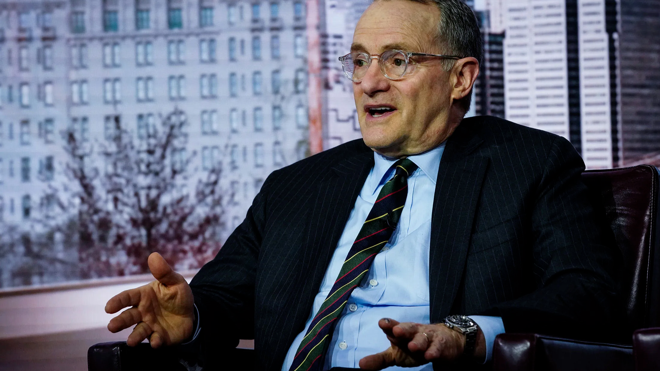 Howard Marks argues that AI’s recent progress has been so fast , and its capabilities have advanced so sharply, that it now demands an updated investment and economic assessment.